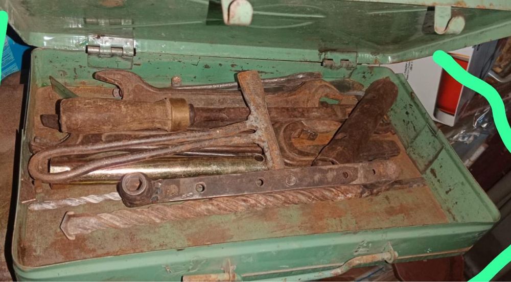 Инструменты металл сталь