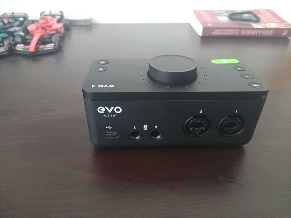 Aудио интерфейс Audient EVO 4