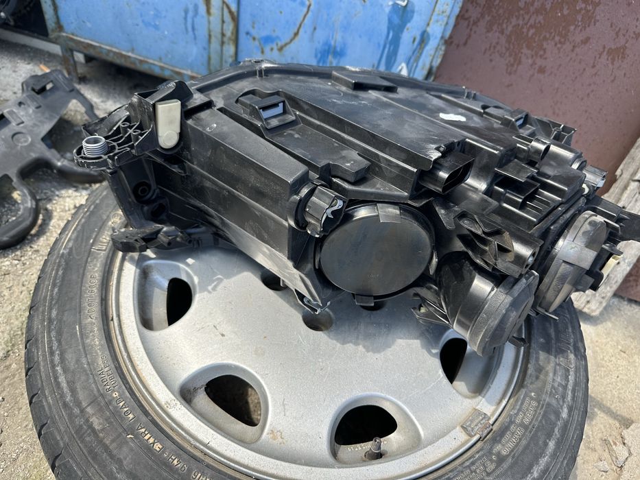 Vw T-Cross ляв фар ОЕм