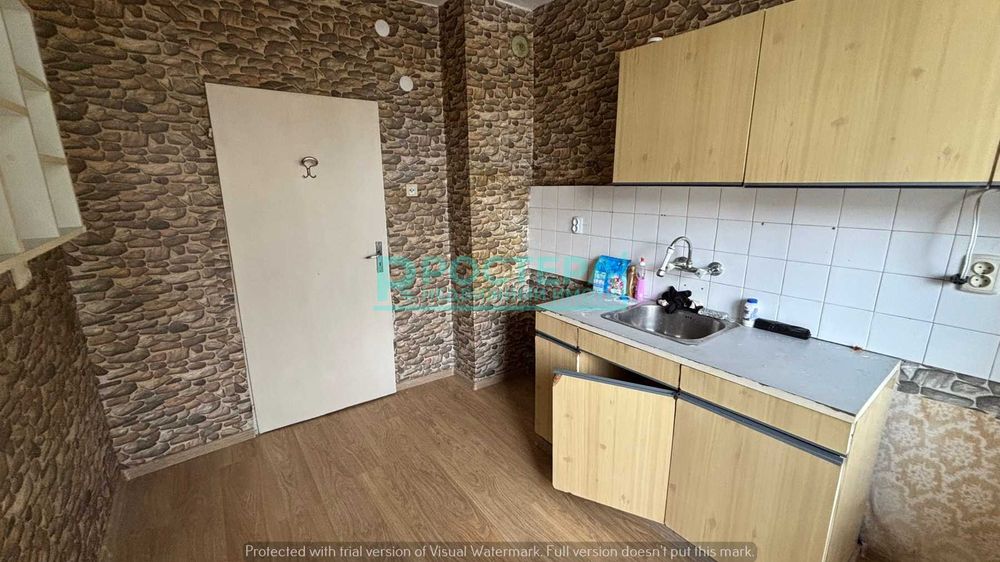 Продава се Двустаен апартамент в Търговище, Център - 68 кв.м за 612 €/кв.м - Снимка #5