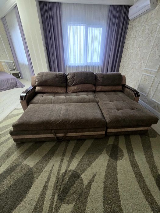 Продам диван 270×180