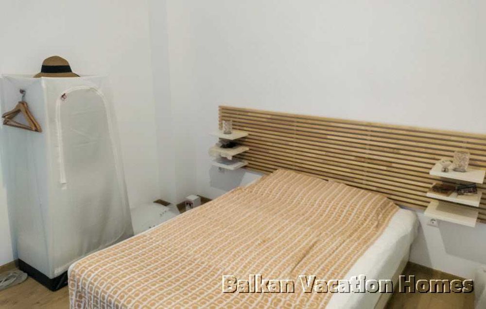 Продава се Двустаен апартамент в с. Аспарухово, Област Варна - 135 кв.м за 1556 €/кв.м - Снимка #11