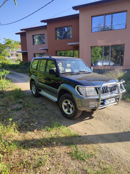 Тойота Ланд круизер