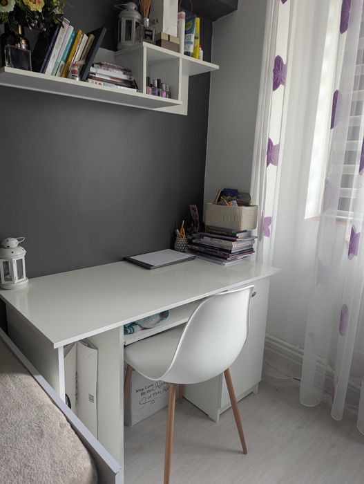 De vanzare mobilier