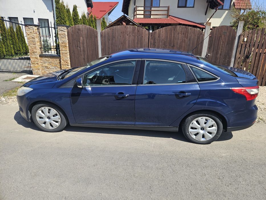 FORD Focus 2013 — imagine 4