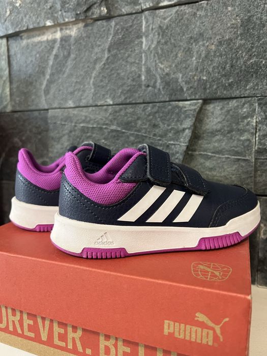 Маратонки за момиче