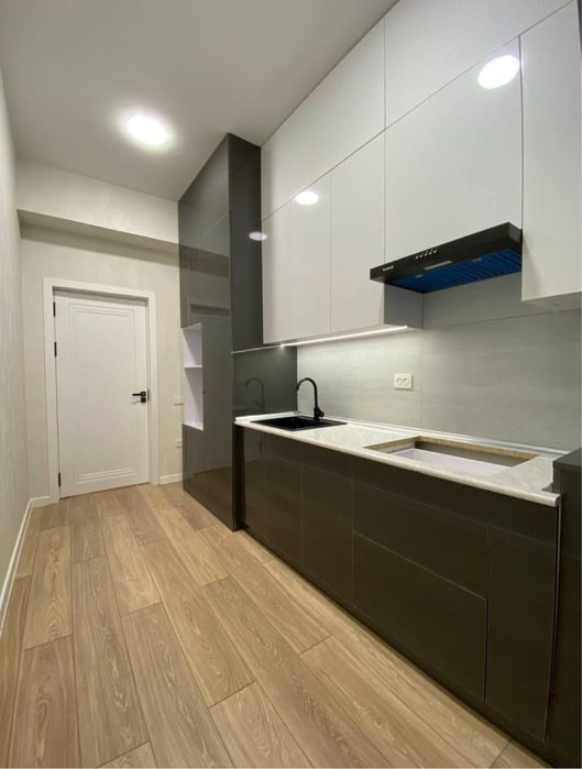 Yunusobotta eng lyuks Arzonga 3 xona Novostroyka