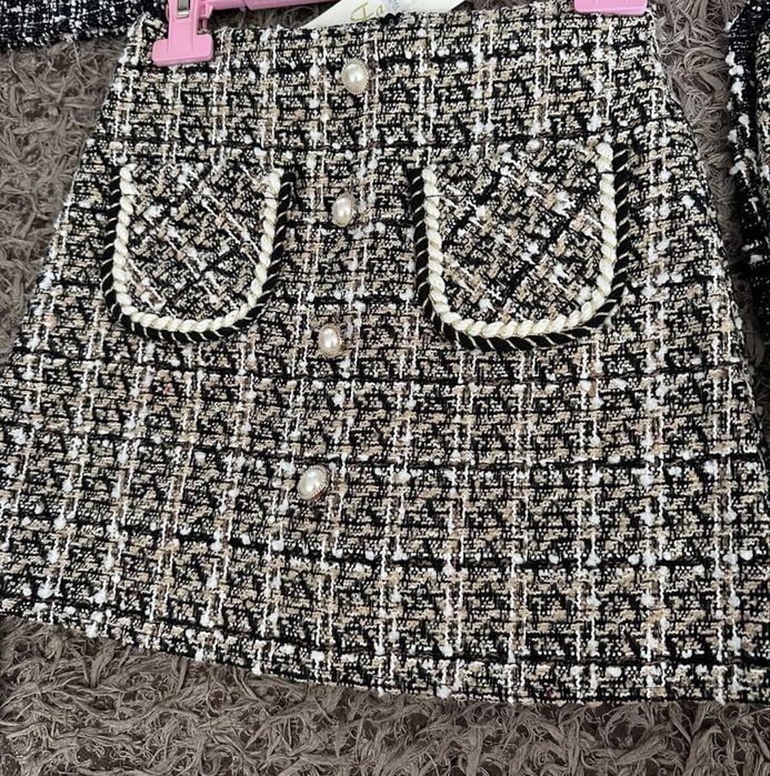 Пола букле XS ZARA