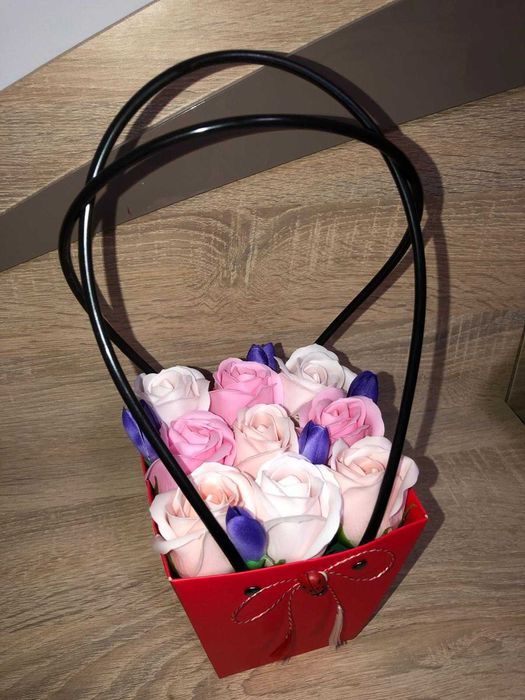 Aranjamente florale 1-8 Martie