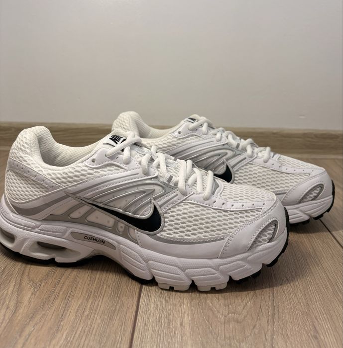 Nike Sportswear Sneaker low 'NIKE AIR MAX MOTO 2K'