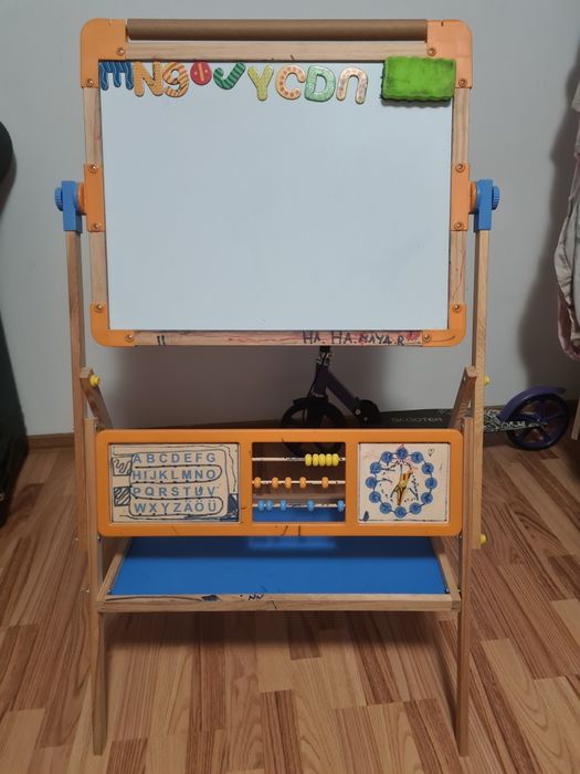 Tabla magnetica cu 2 fete