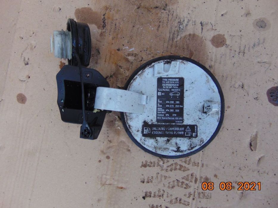 Usa rezervor Opel Corsa D 2007-2014 usita rezervor Corsa D dezmembrez
