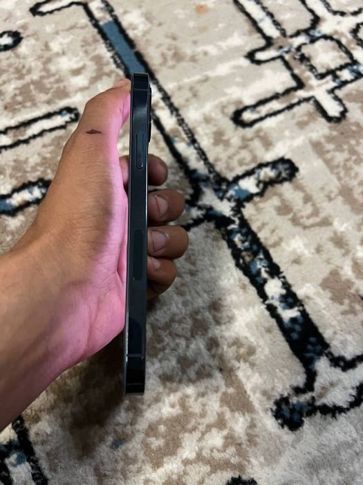 iPhone 12 pro oladiganlar tel qilsin