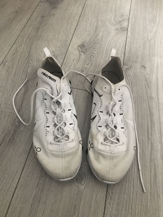 Nike react nr 45