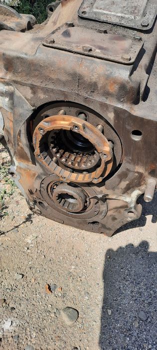 Продам коробку передач с делителем на камаз