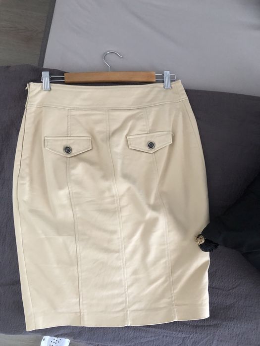 Fusta Zara, marimea M.