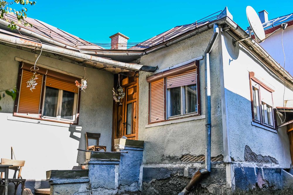 Casă de vânzare – Vișeu de Sus (Zonă Rezidențială), partial mobilată