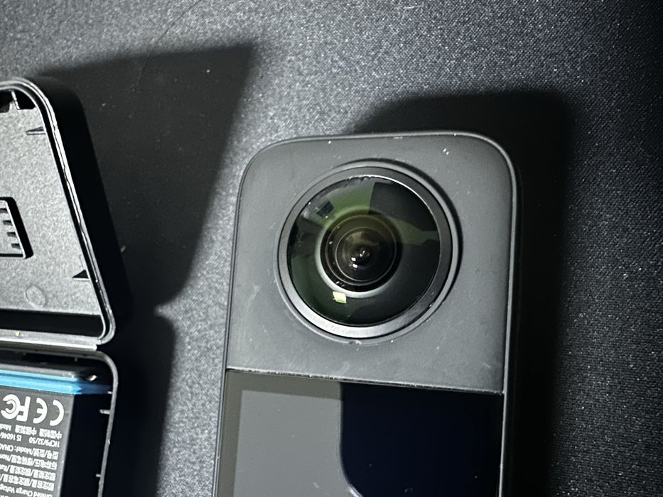 экшн камера 360 Insta 360 x3