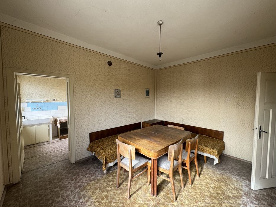 Продава се Къща в Казанлък - 100 кв.м за 1010 €/кв.м - Снимка #10