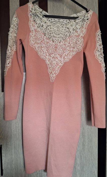 Продаётся одежда (размер S)