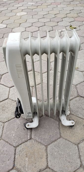 Продам масляный радиатор