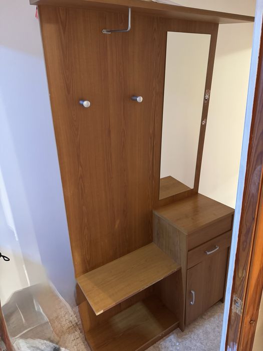 шкаф с зеркалом для прихожей