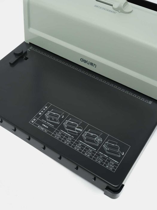 Машинка для переплета металлических пружин 3889 Deli A4