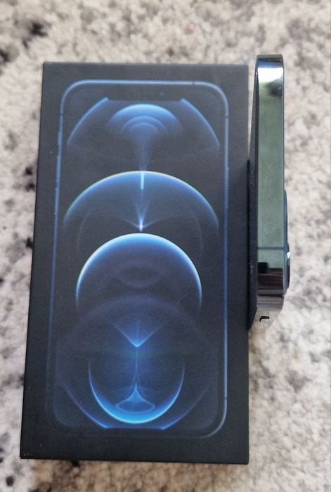 iPhone 12 PRO 256GB + Accesorii