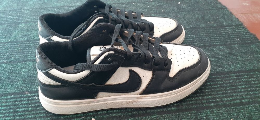 Кроссовка 41размер