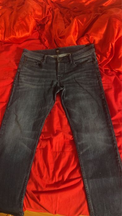 Blugi Hugo Boss originali