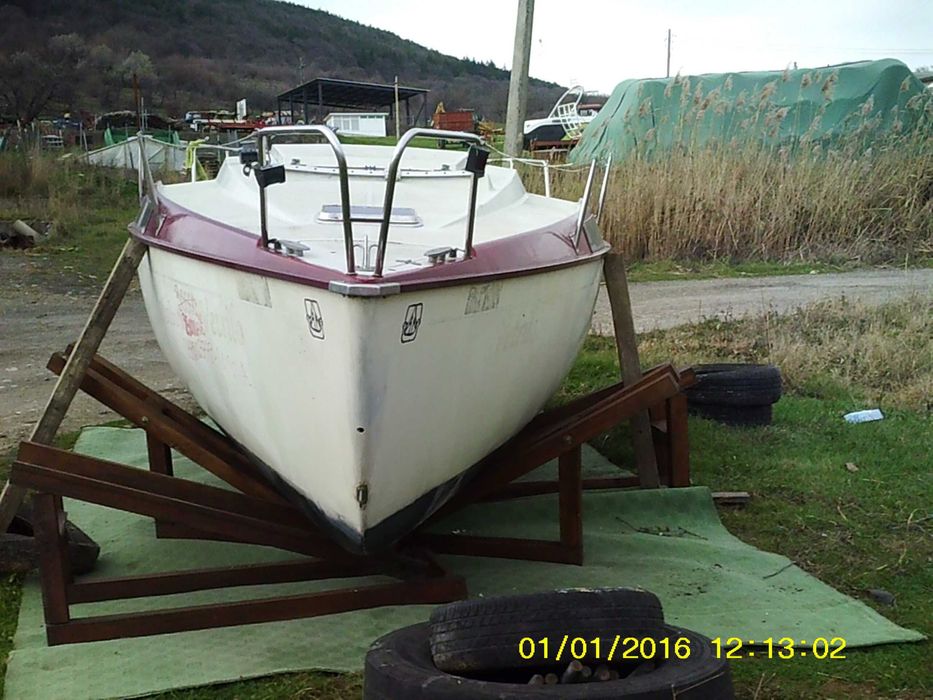 Продавам Моторна яхта DUFOUR T7