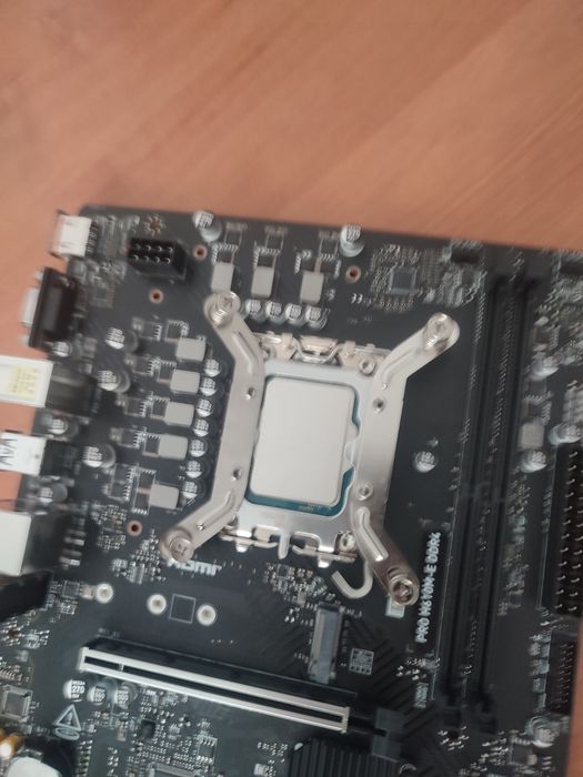 Материнская плата MSI pro H610M E ddr4