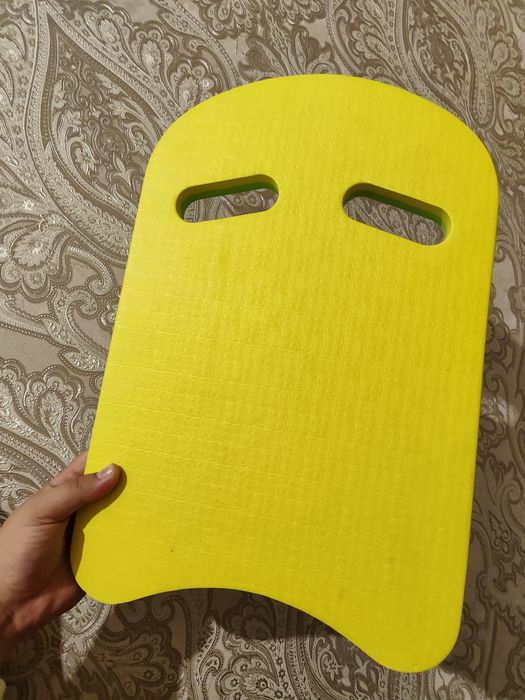 Продам доску для бассейна