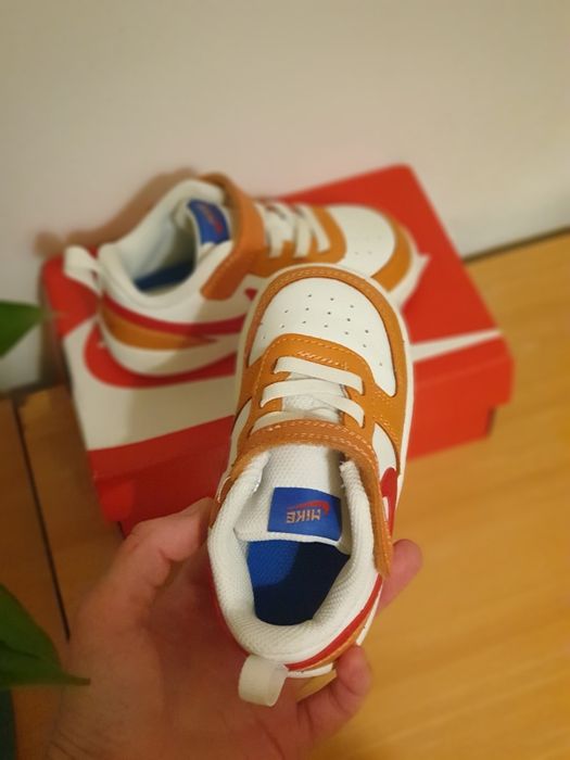 Papuci NIKE pt copii