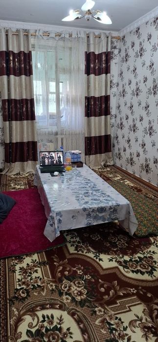 Срочна Уй сотилади.