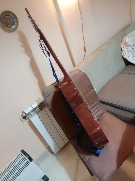 Китара Кремона Джипси Ел.Стратокастер.