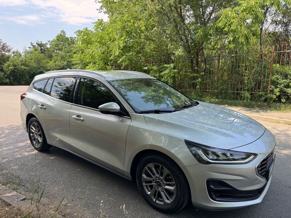 FORD Focus 2022 — imagine 3