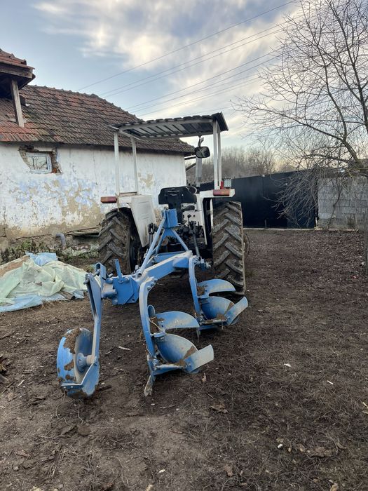 Vand tractor Lambourghini R654