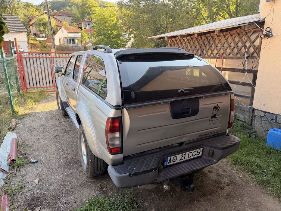 Nissan Navara 2.5 Di D22