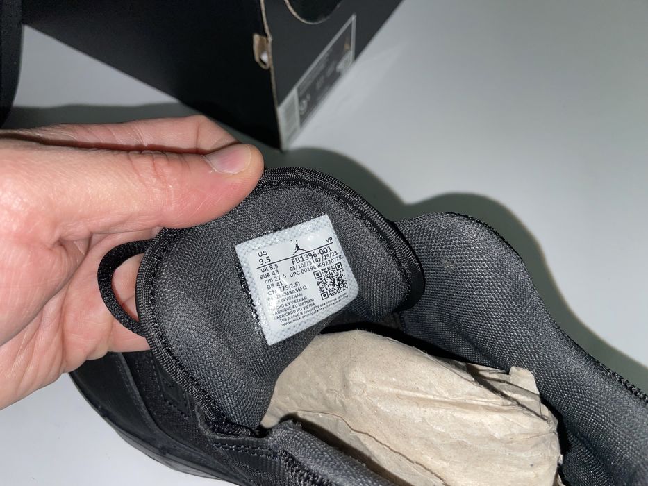 Nike Jordan stay loyal 3