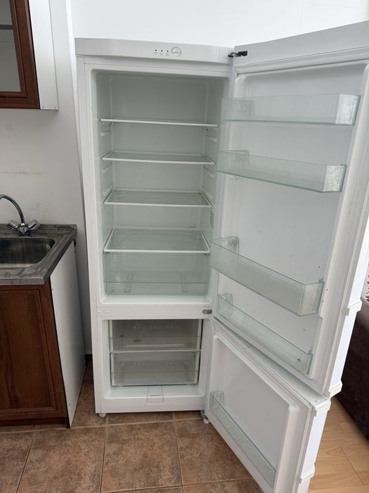 Хладилник Самсунг