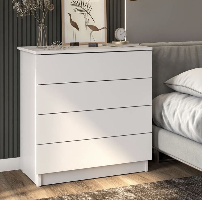 Комод деревянный с ящиками