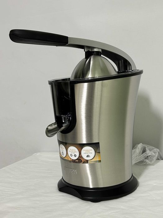 Професионална цитрус преса Princess Master Juicer Pro 300W – нова!