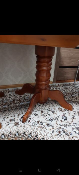 Продам раздвижной обеденный стол