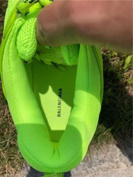 Balenciaga Triple S - Olive/Lime/Dark Green