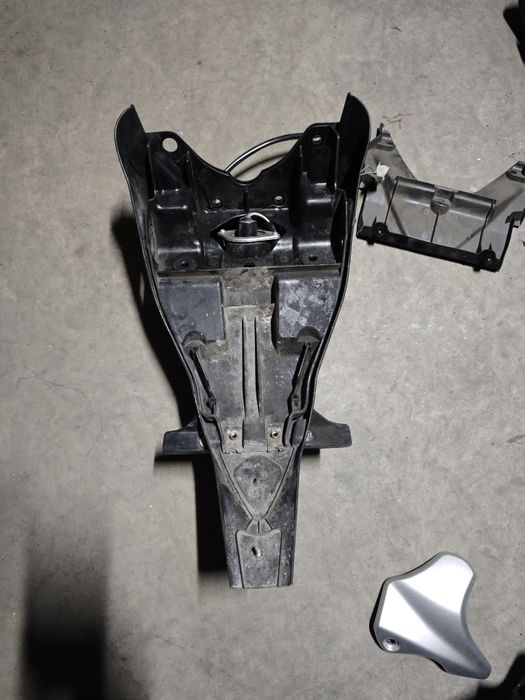 Suzuki SFV 650 gladius части