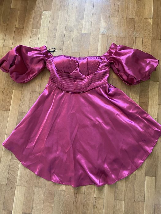 Рокля пролетна/лятна чисто нова