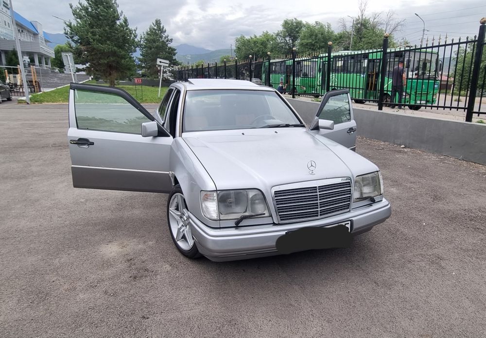 Продам мерседес в хорошем состоянии