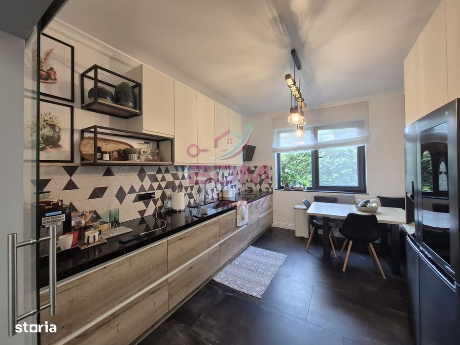 Vila moderna cu 4 camere I 220 mp I 750 mp teren I zona centrala