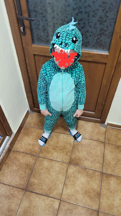 Costum pentru evenimente!